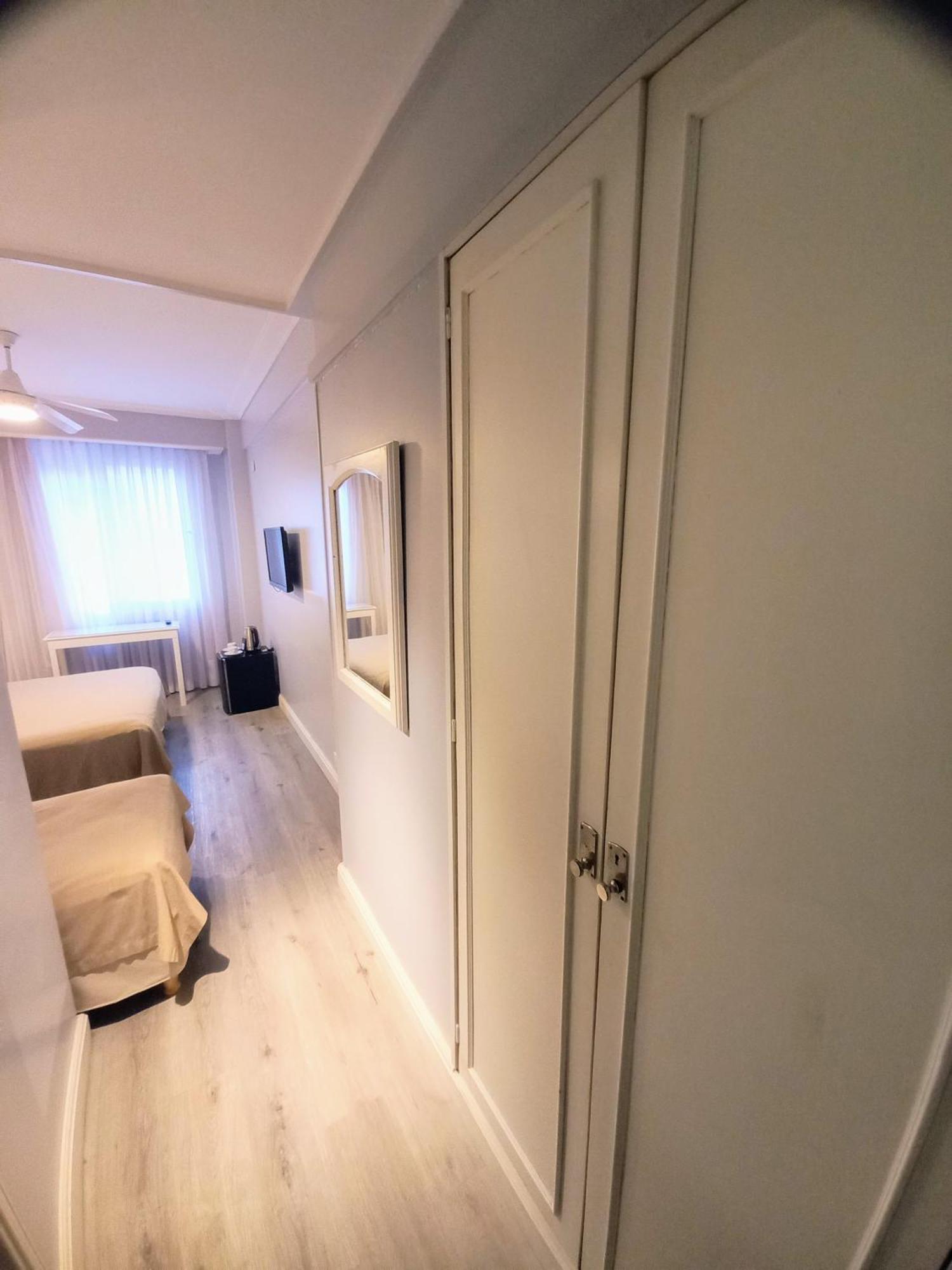 Prince Hotel Мар дел Плата Екстериор снимка