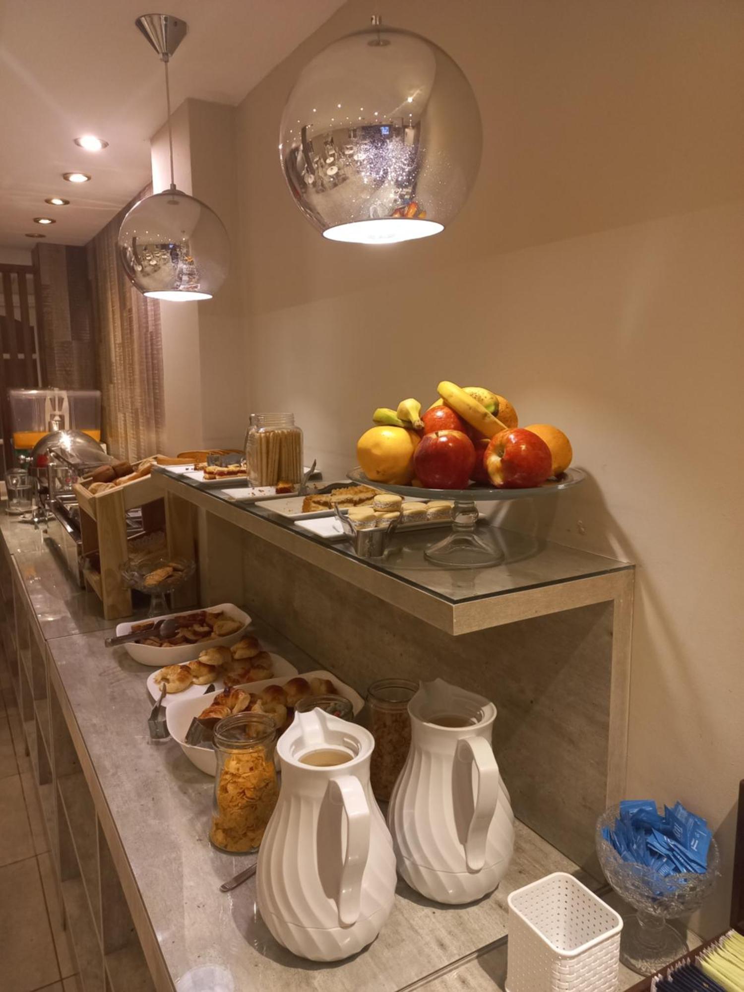 Prince Hotel Мар дел Плата Екстериор снимка