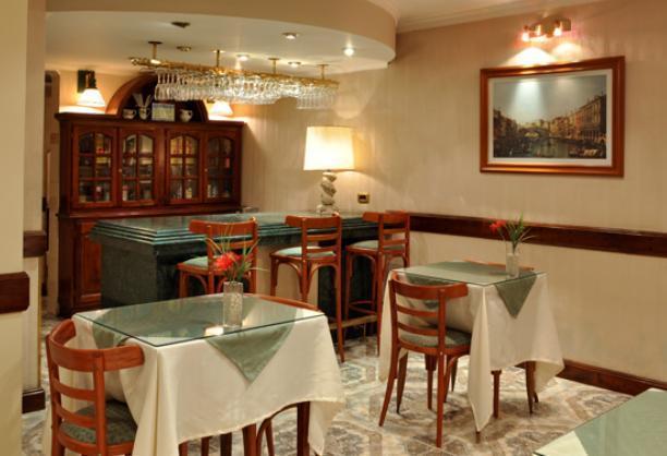Prince Hotel Мар дел Плата Екстериор снимка